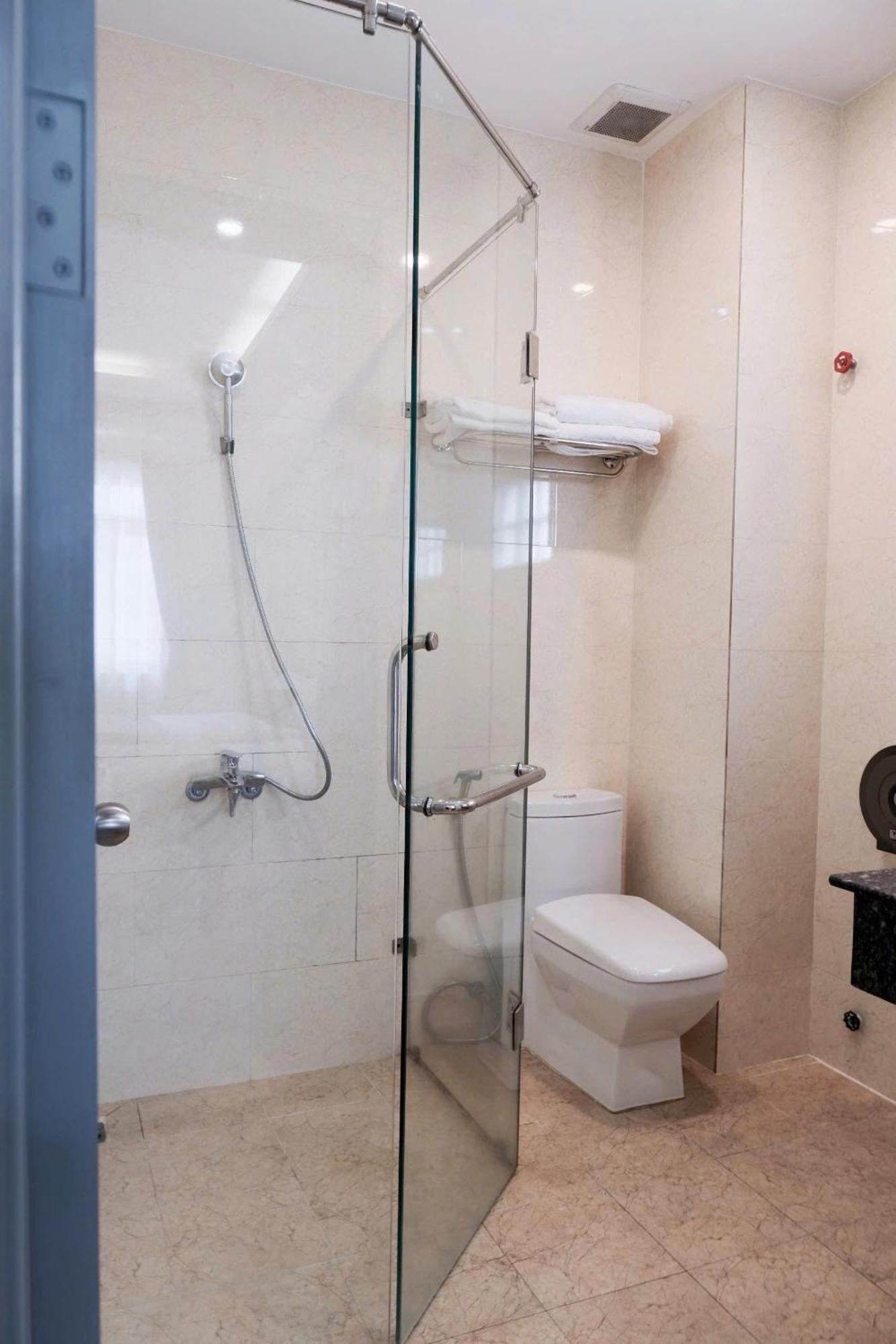 Ngoc Trai Vang Hotel Да Лат Екстериор снимка